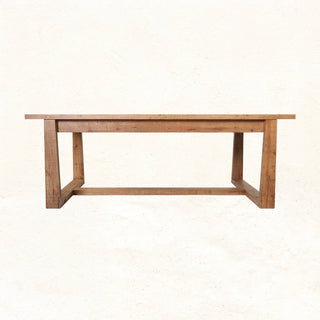 Mirador Yemek Masası