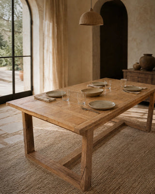 Mirador Yemek Masası